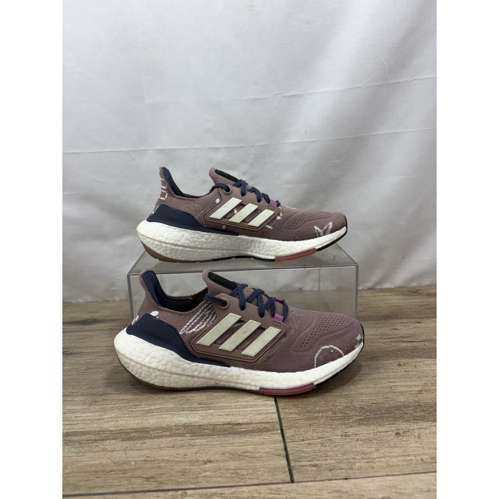 ADIDAS UltraBoost 22 Running Shoes Purple Chalky Brown Size 8 Women's